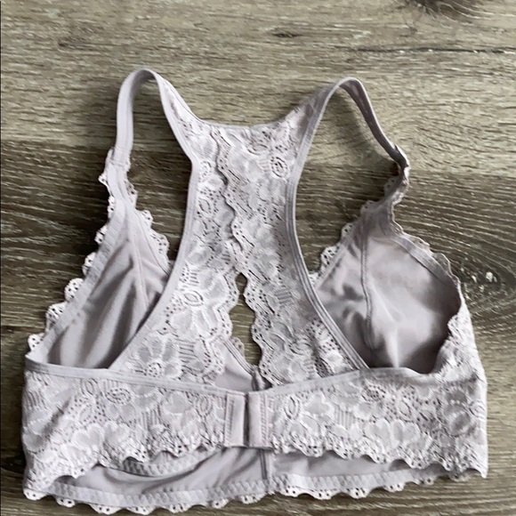 Brand new never worn bralettes - Picture 2 of 3